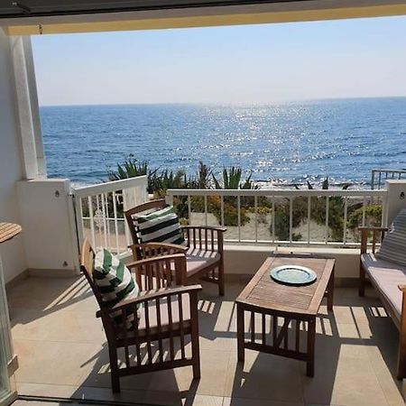Front Mer - Sublime Appartement Moderne Et Confortable Estepona Buitenkant foto