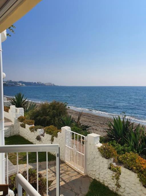 Front Mer - Sublime Appartement Moderne Et Confortable Estepona Buitenkant foto