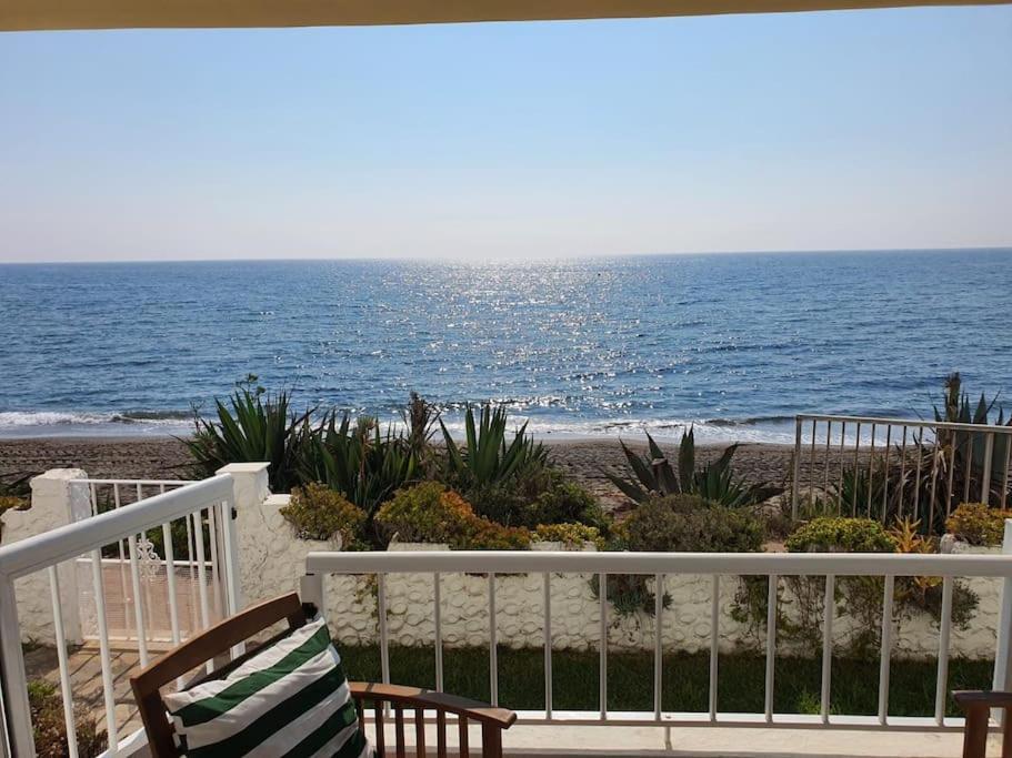 Front Mer - Sublime Appartement Moderne Et Confortable Estepona Buitenkant foto