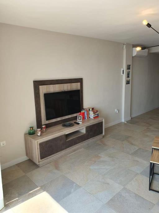 Front Mer - Sublime Appartement Moderne Et Confortable Estepona Buitenkant foto